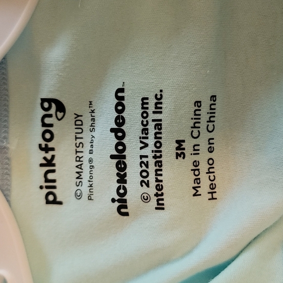 Baby Shark Nickelodeon One Piece with Hat - Picture 6 of 6